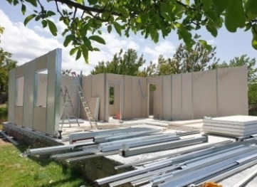 Structure métallique ou construction traditionnelle ?