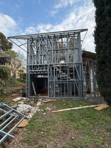 Construction d'une villa en structure métallique, personnalisée