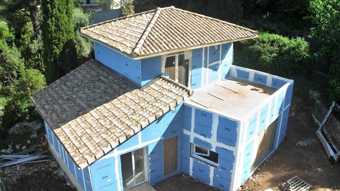 Construction d'une villa en structure métallique, personnalisée